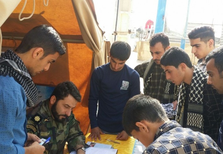 ثبت نام 800 نفر از جوانان علاقه مند به حضور در ارتش جمهوری اسلامی