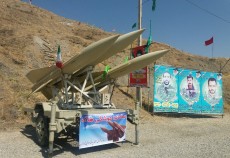 تصاویر نمایشگاه تجهیزات نظامی ارتش جمهوری اسلامی در یادمان شهدای تمرچین