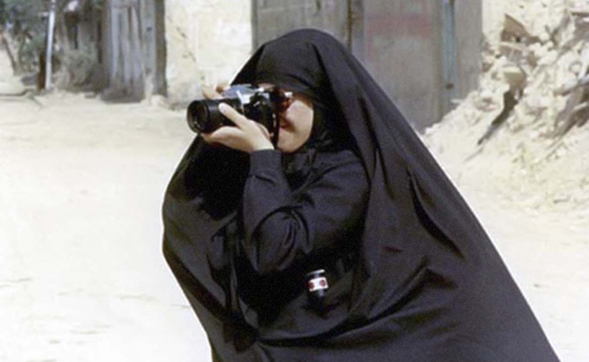همسر شهید اصغر وصالی و اولین عکاس زن جنگ تحمیلی درگذشت