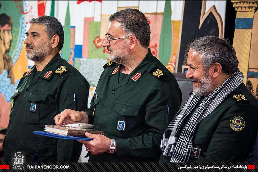 همایش تجلیل از مسئولین یادمان‌های راهیان‌نور و خادمین شهدا