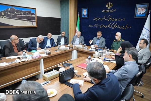 جاذبه پیوند هویت ملی با فرهنگ ارزشی و دینی برای گردشگران